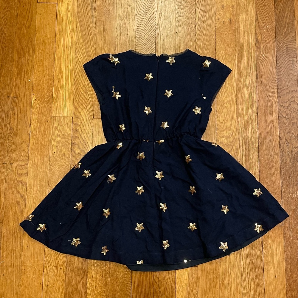 NWOT Gap Kids Navy Short Sleeve Fit & Flare Dress with Gold Sequin Stars, Size S - Picture 2 of 4